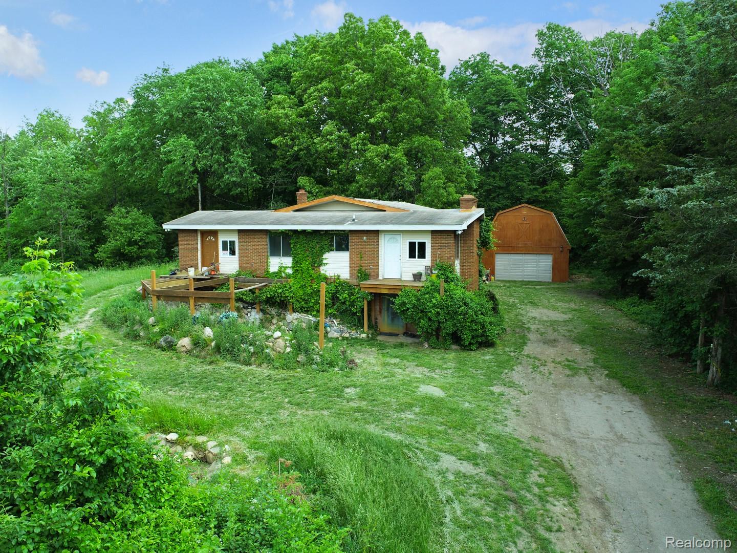 1050 Teggerdine Road