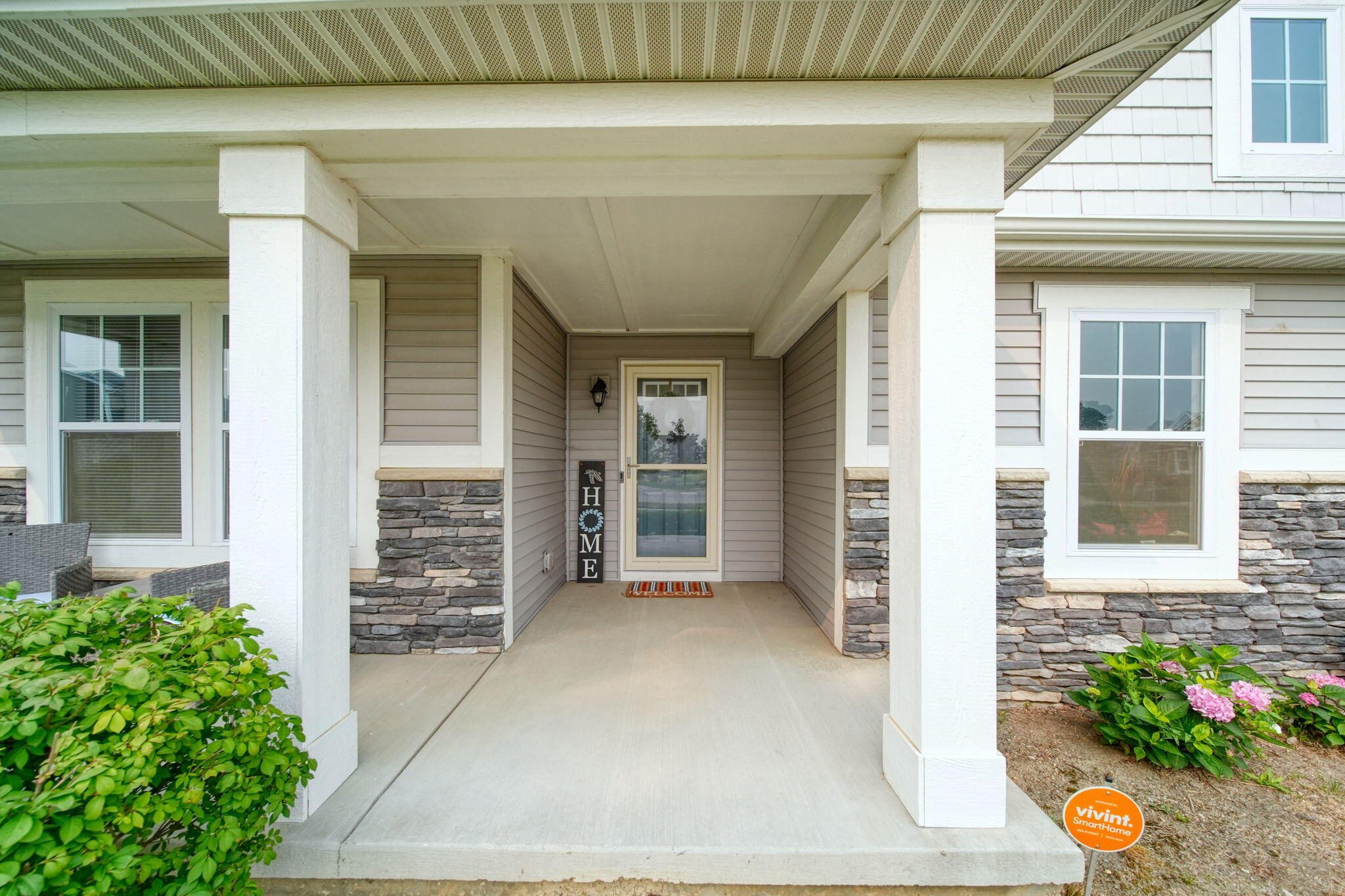 7374 Belfont Court