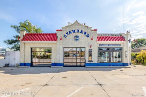 1522 Military Street Port Huron City MI 48060