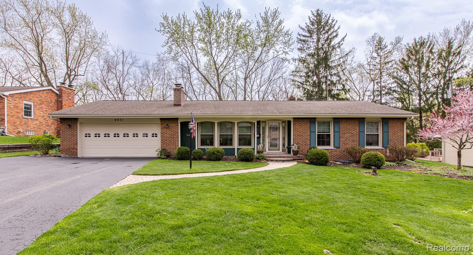 4931 Huron Drive