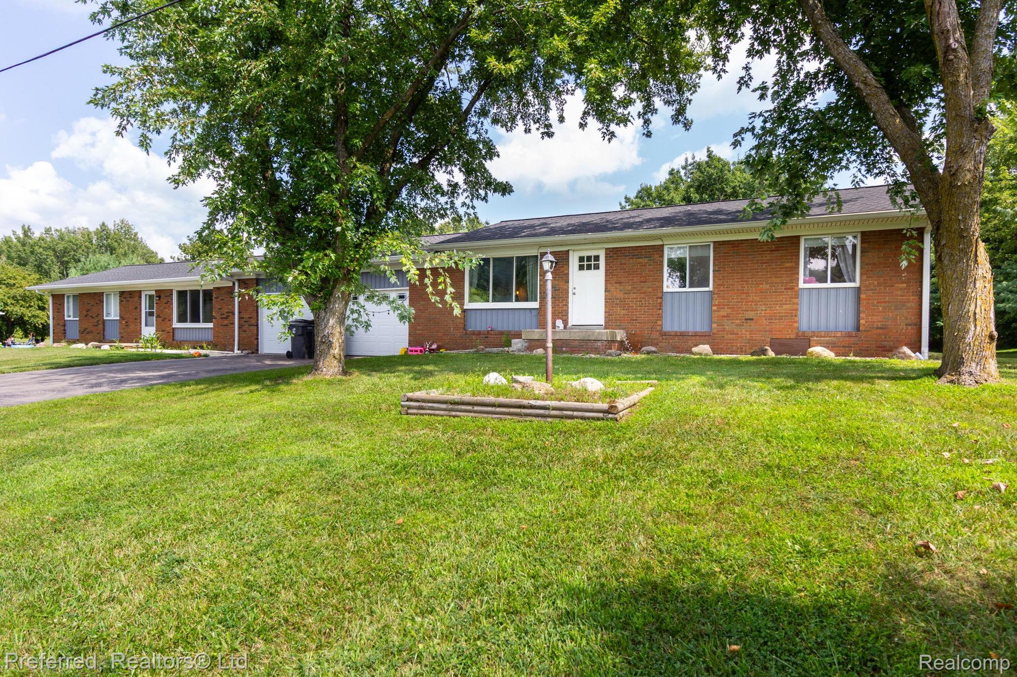 2895 Spring Hill Drive