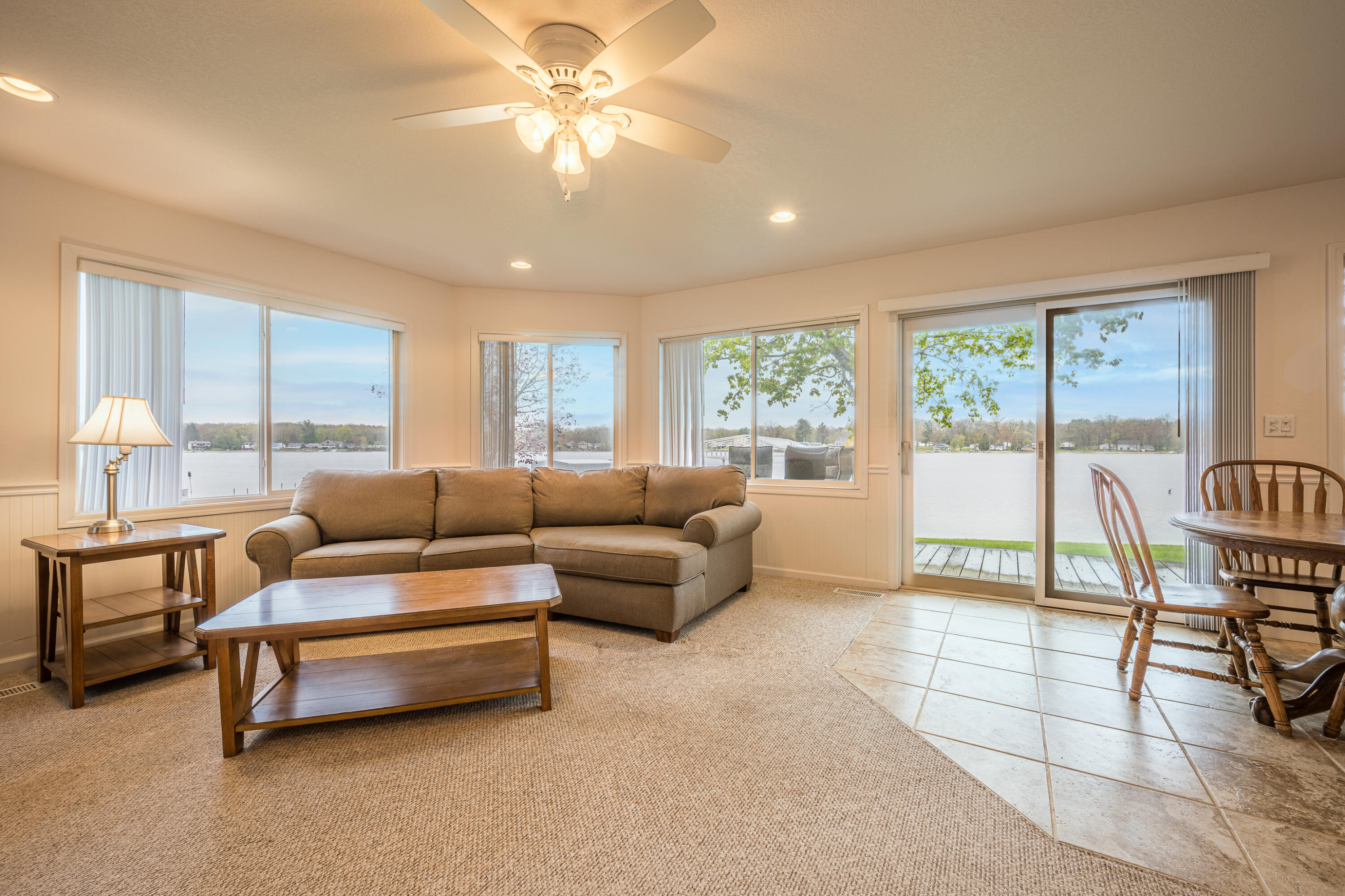 4625 Lake Resort
