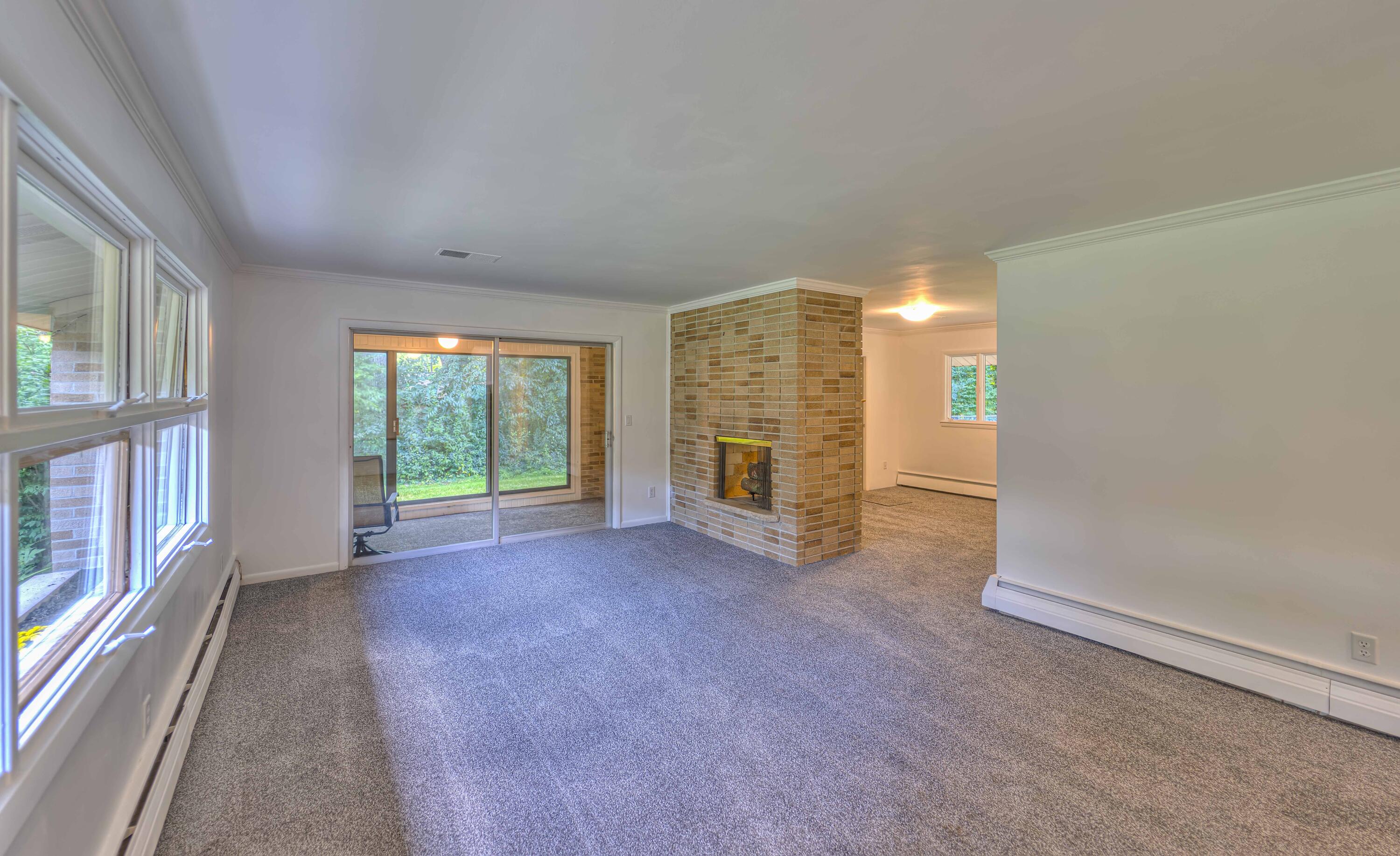 2780 Brookside Boulevard