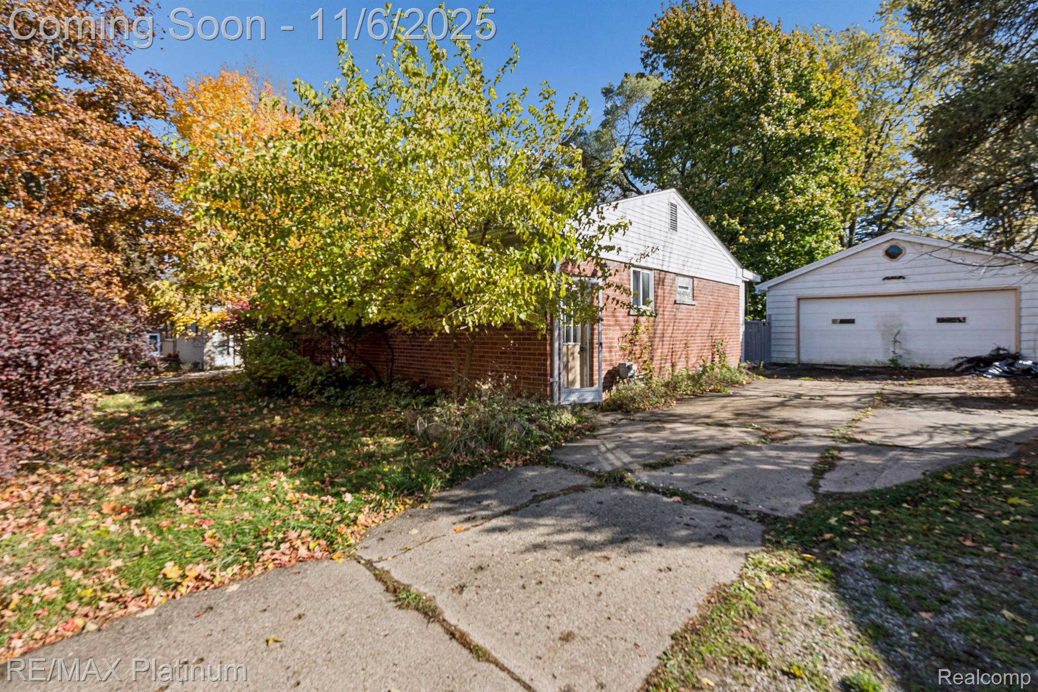 1149 Parallel Street