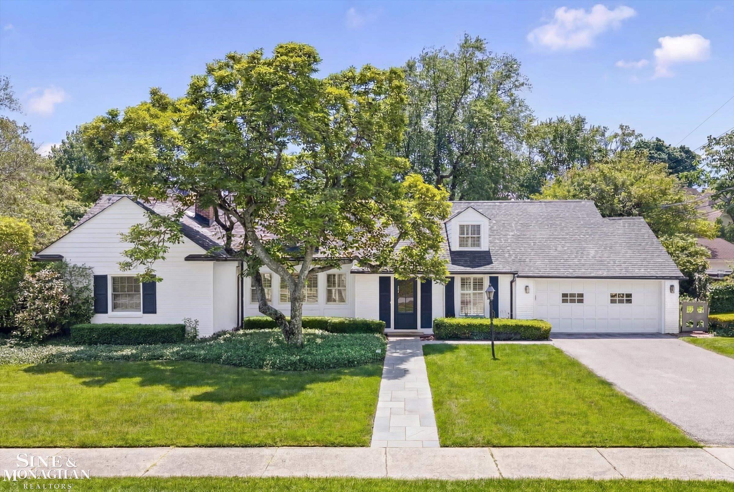 1023 Harvard Road
