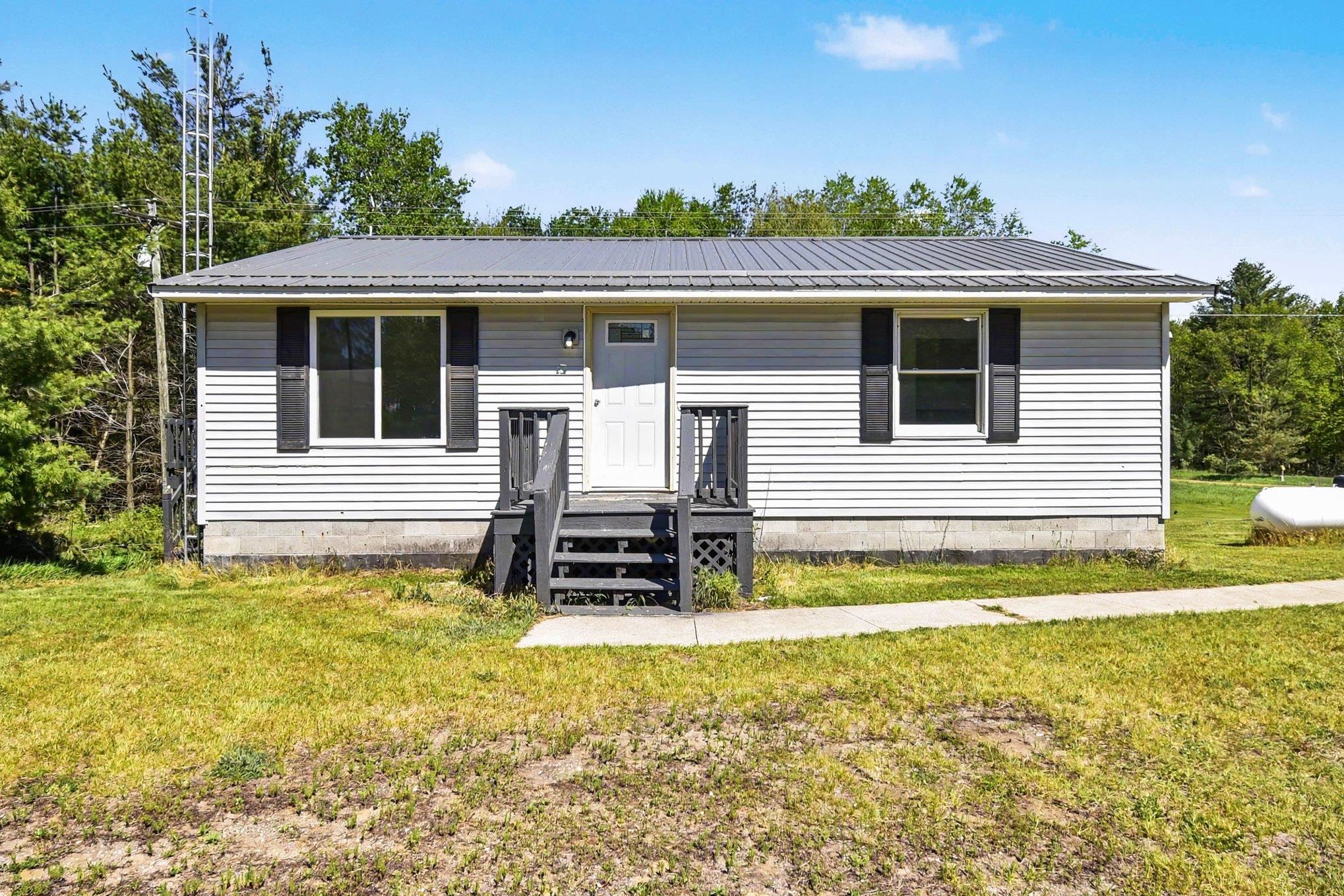 7032 N Woodruff Road