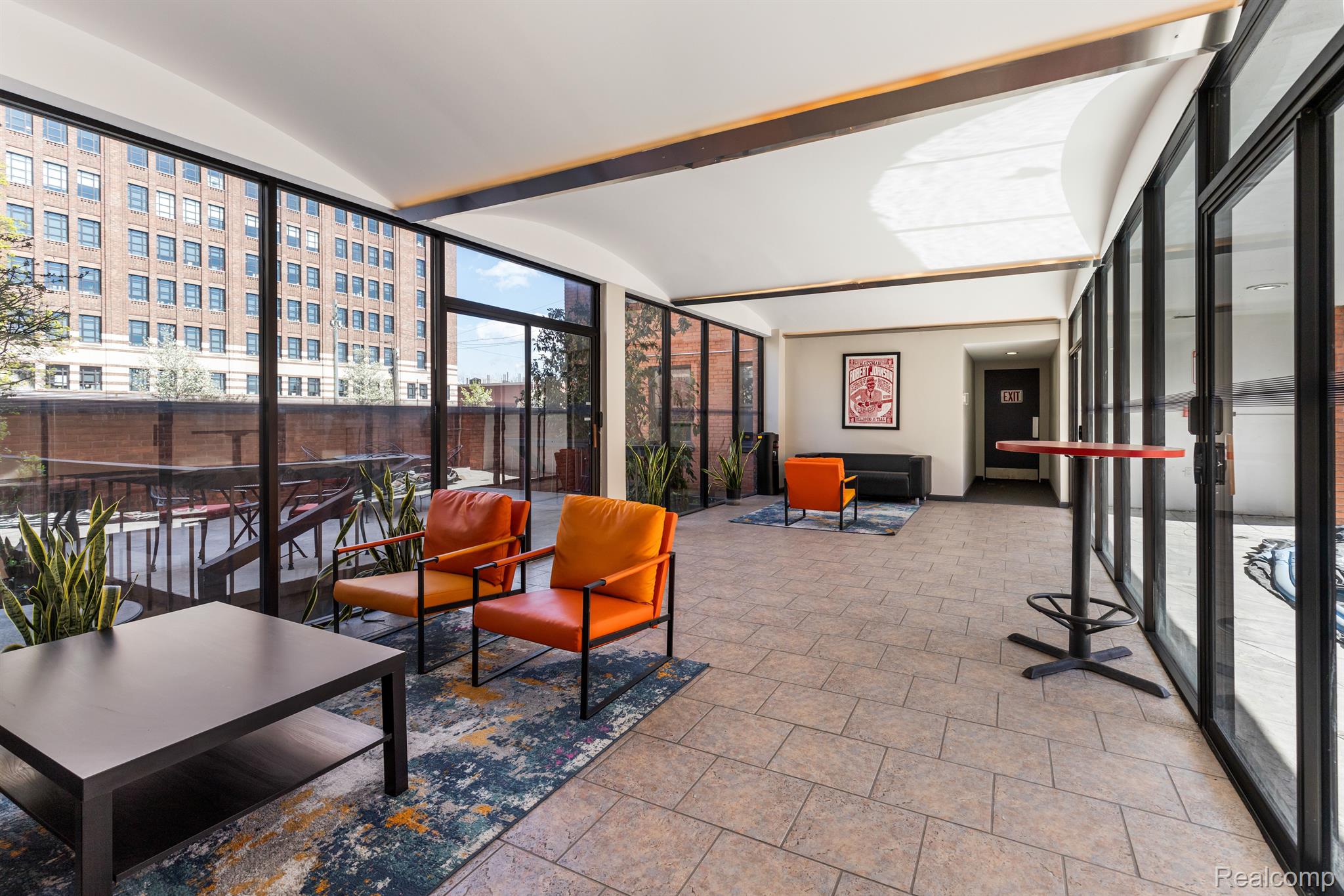 Detroit, Michigan 48202, United States, 1 Bedroom Bedrooms, ,1 BathroomBathrooms,Residential,Active,36739