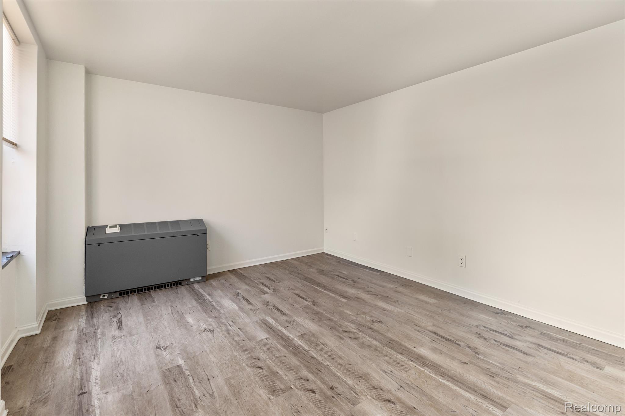 Detroit, Michigan 48202, United States, 1 Bedroom Bedrooms, ,1 BathroomBathrooms,Residential,Active,36739