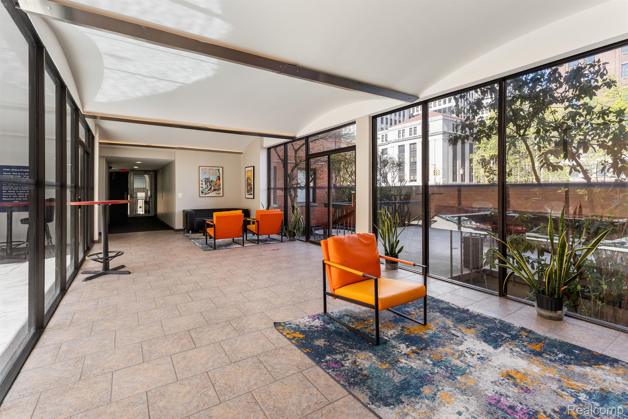 Detroit, Michigan 48202, United States, 1 Bedroom Bedrooms, ,1 BathroomBathrooms,Residential,Active,36739