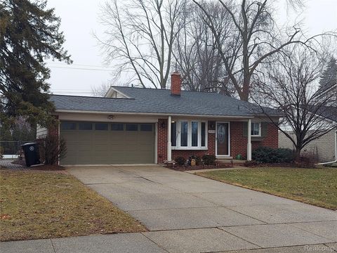 35340 Schoolcraft Road Livonia City MI 48150