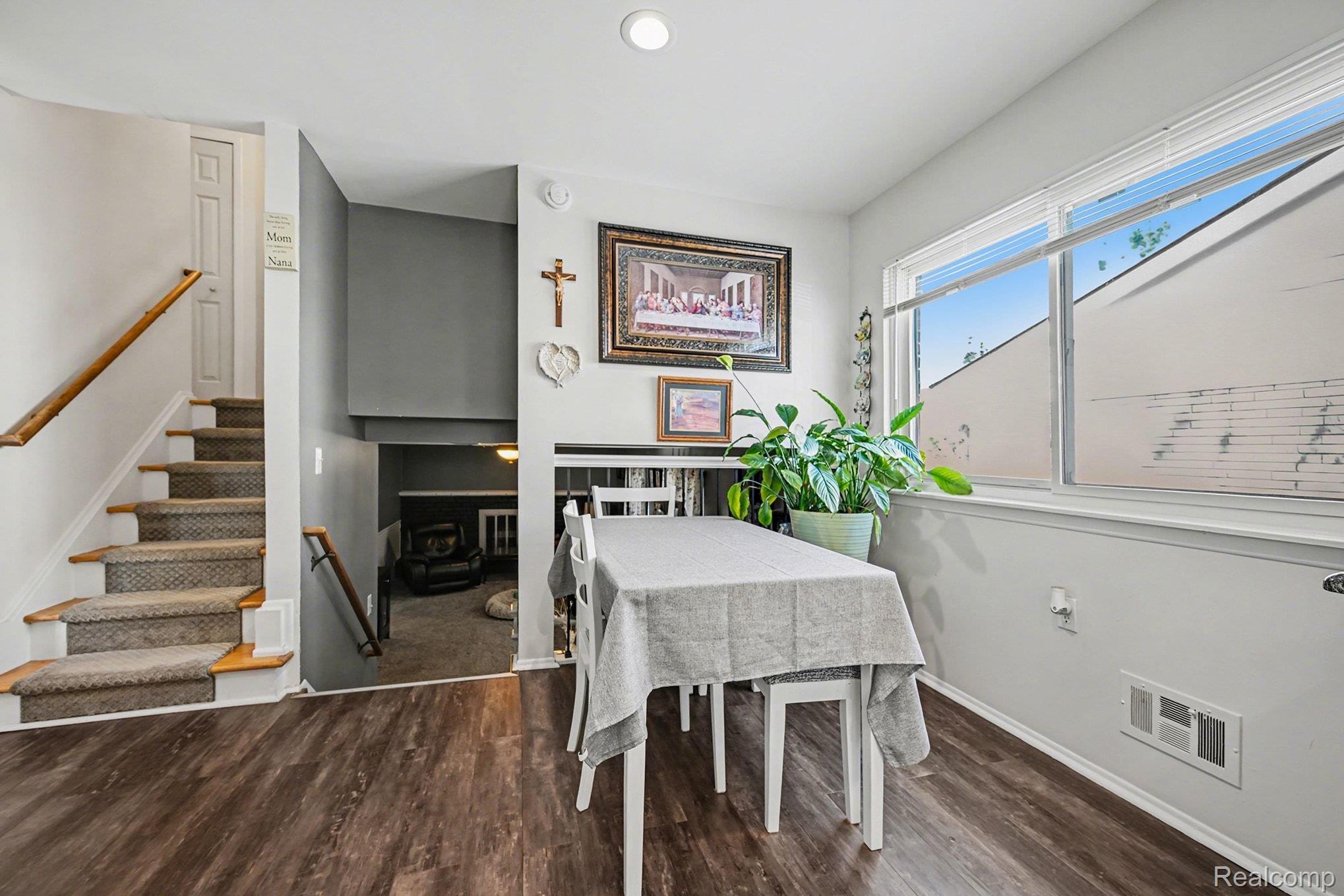 35340 Schoolcraft Road