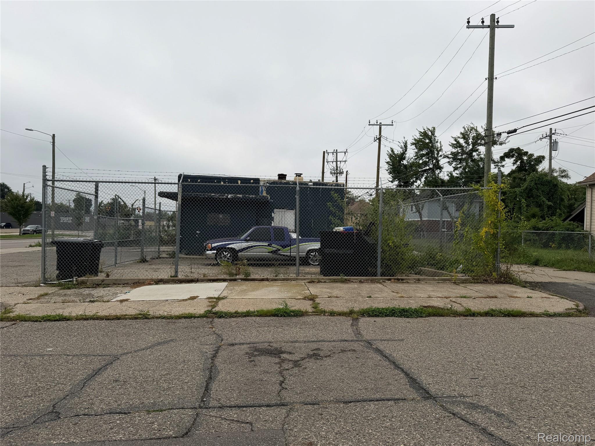 15035 Livernois Avenue