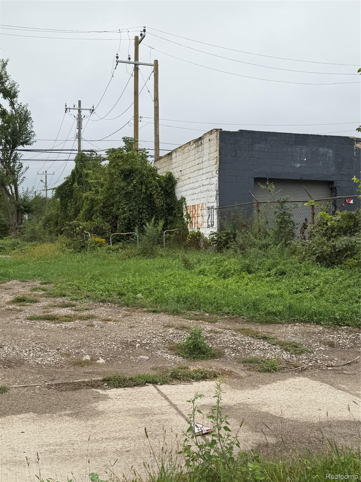 15035 Livernois Avenue