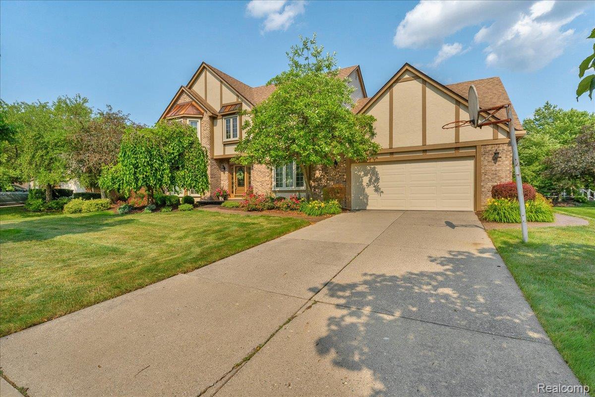 24842 White Plains Drive