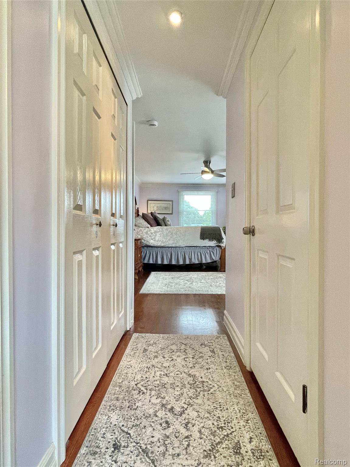 Oakland Charter Township, Michigan 48306, United States, 4 Bedrooms Bedrooms, ,4 BathroomsBathrooms,Residential,Pending,195968