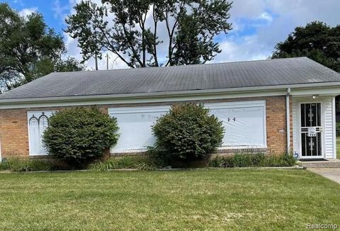 723 McKeighan Avenue Flint City MI 48507