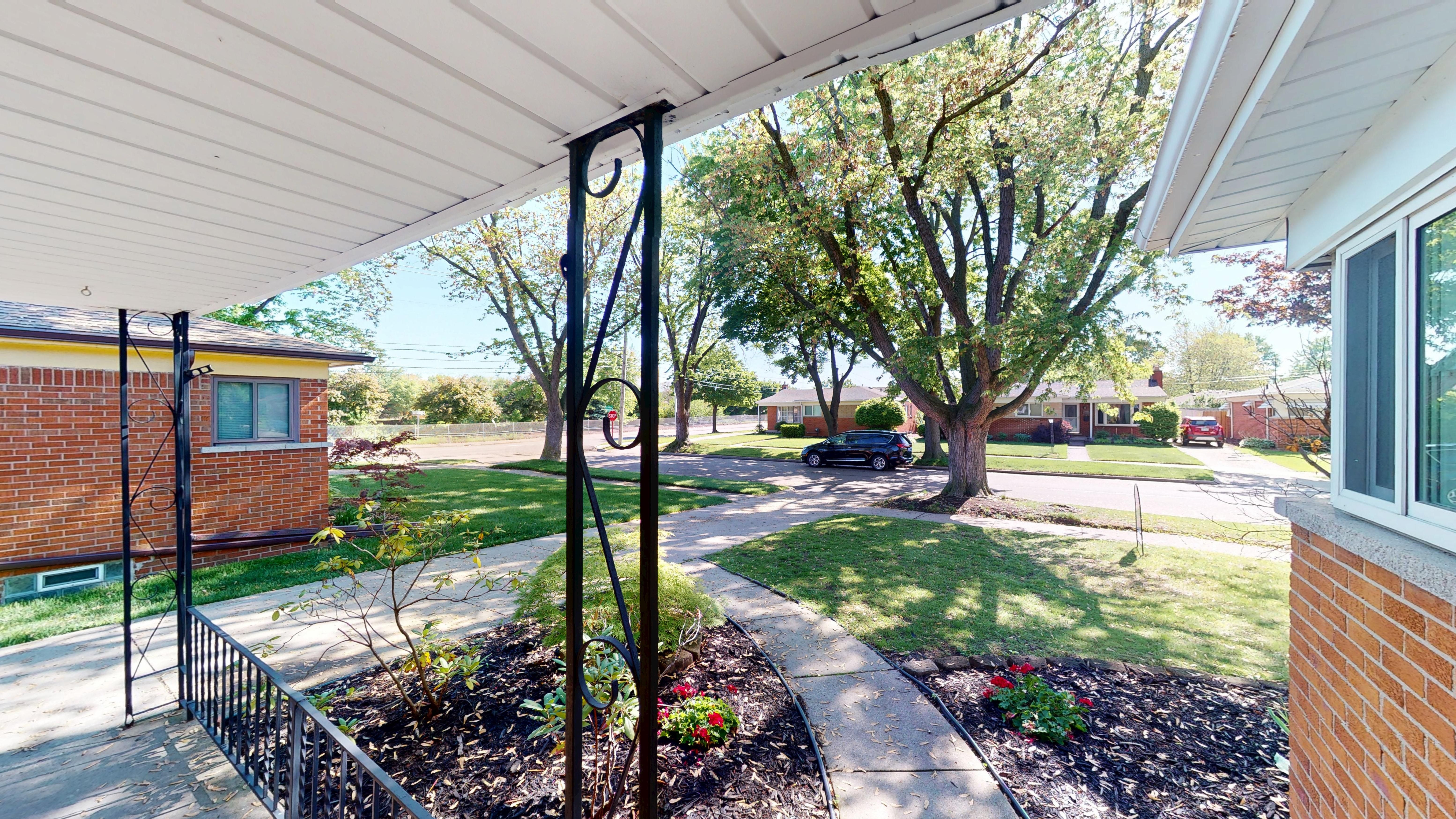 Warren City, Michigan 48089, United States, 3 Bedrooms Bedrooms, ,2 BathroomsBathrooms,Residential,Pending,133267