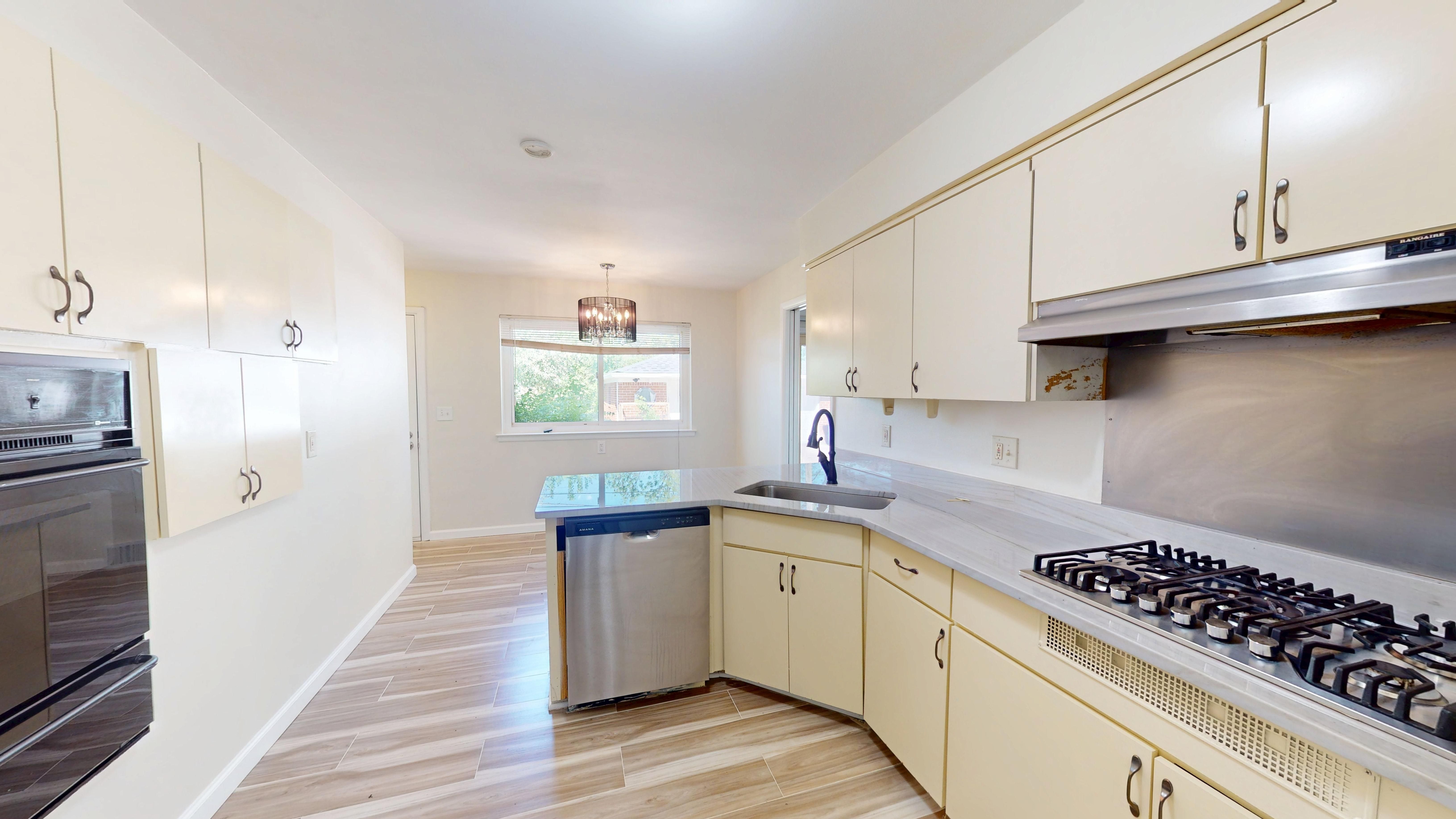 Warren City, Michigan 48089, United States, 3 Bedrooms Bedrooms, ,2 BathroomsBathrooms,Residential,Pending,133267