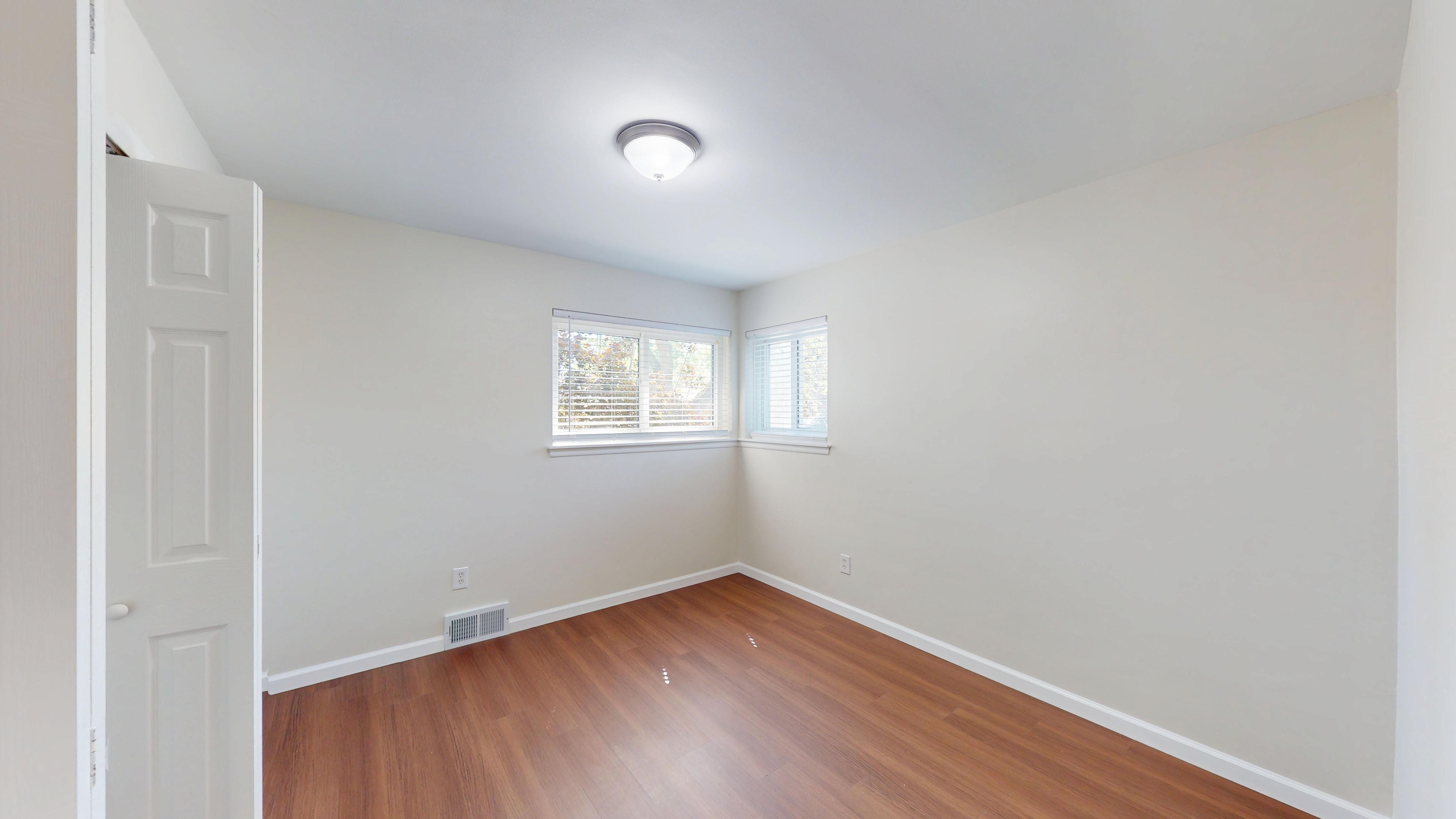 Warren City, Michigan 48089, United States, 3 Bedrooms Bedrooms, ,2 BathroomsBathrooms,Residential,Pending,133267