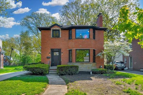 25822 BERKLEY Avenue Huntington Woods City Oakland MI 48070