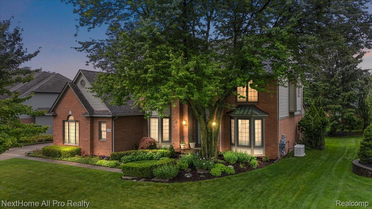 2116 Mapleridge Road