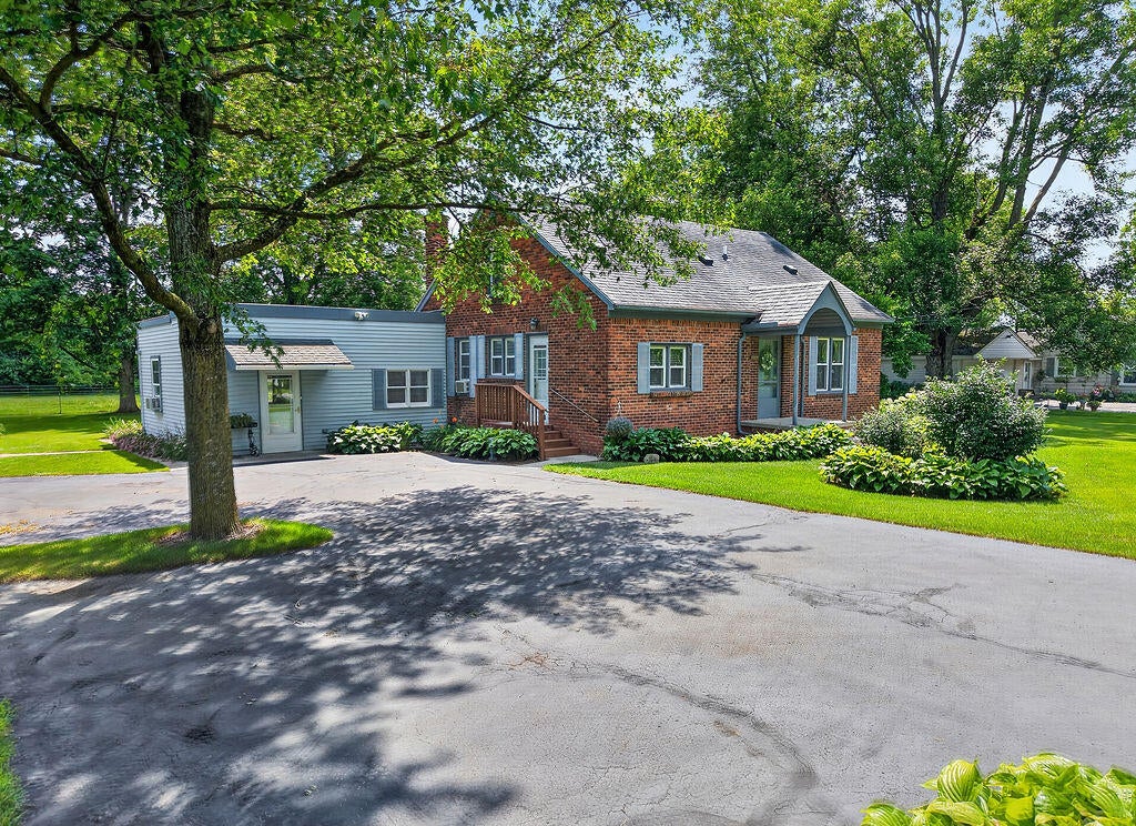 10800 7 Mile Road