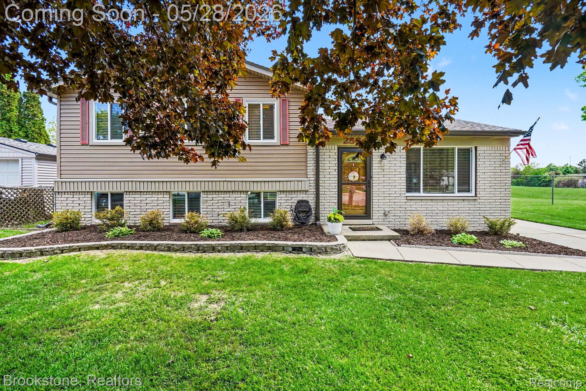 2564 Rainbow Drive