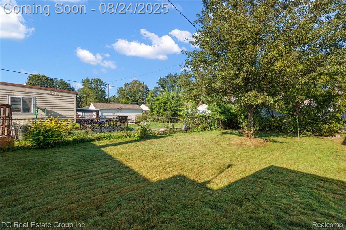 29301 Greater Mack Avenue