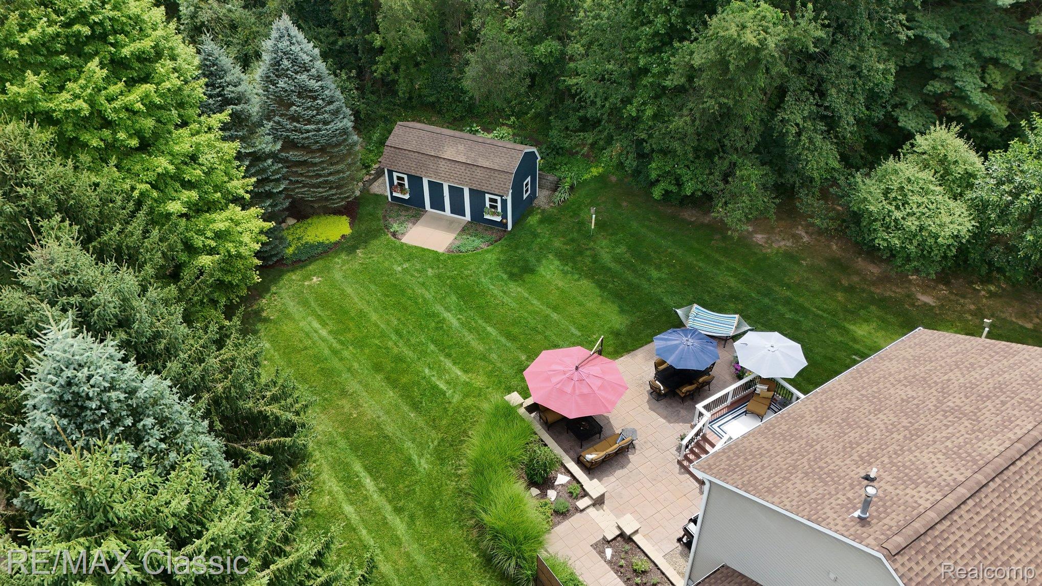 8655 Pettysville Road