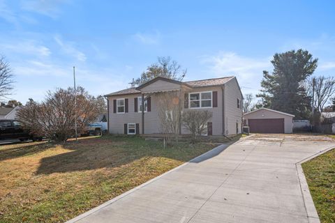 5641 Larch Drive Leoni Township MI 49201