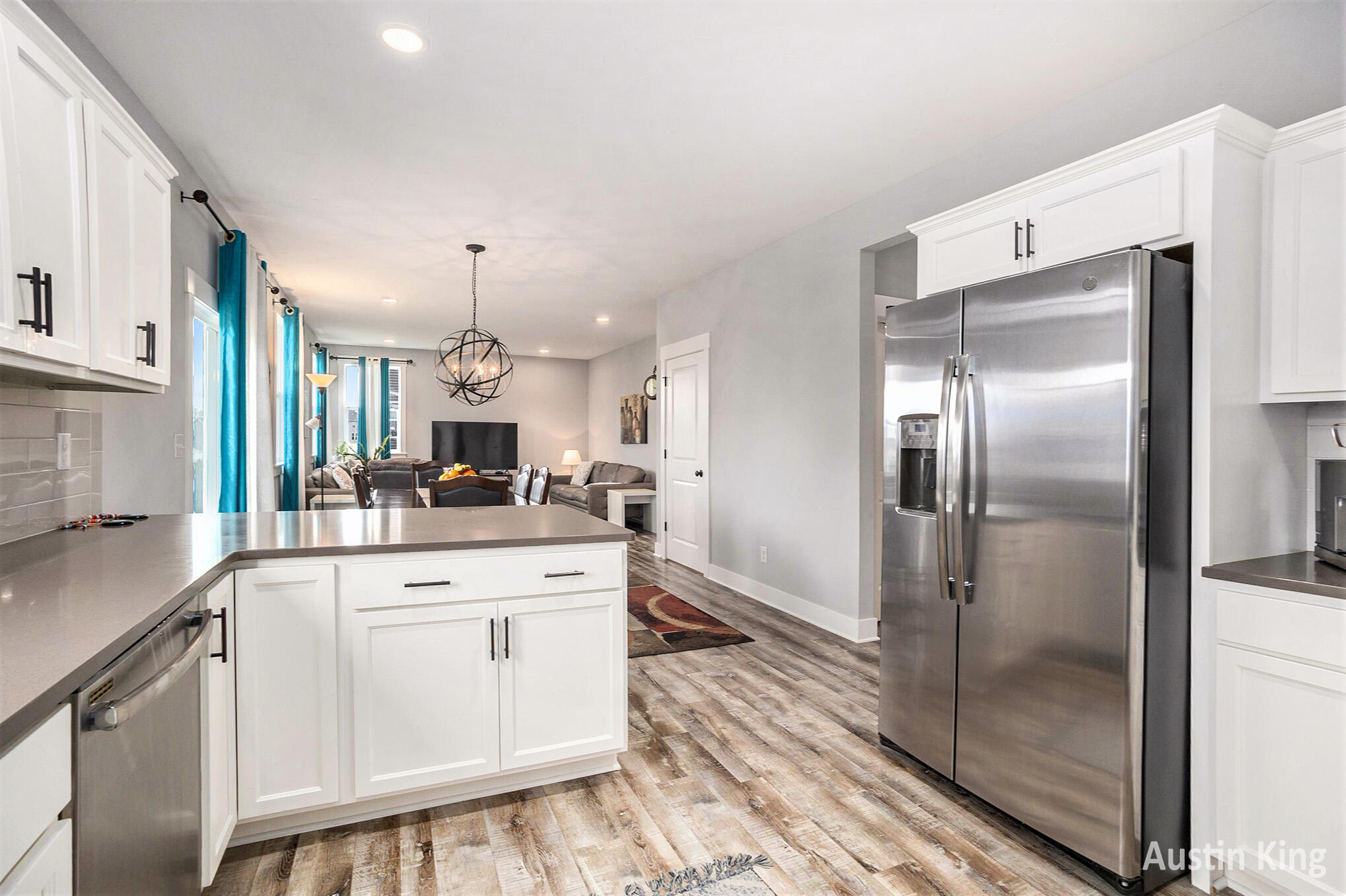 Georgetown Charter Township Ottawa, Michigan 49426, United States, 4 Bedrooms Bedrooms, ,3 BathroomsBathrooms,Residential,Active,124908