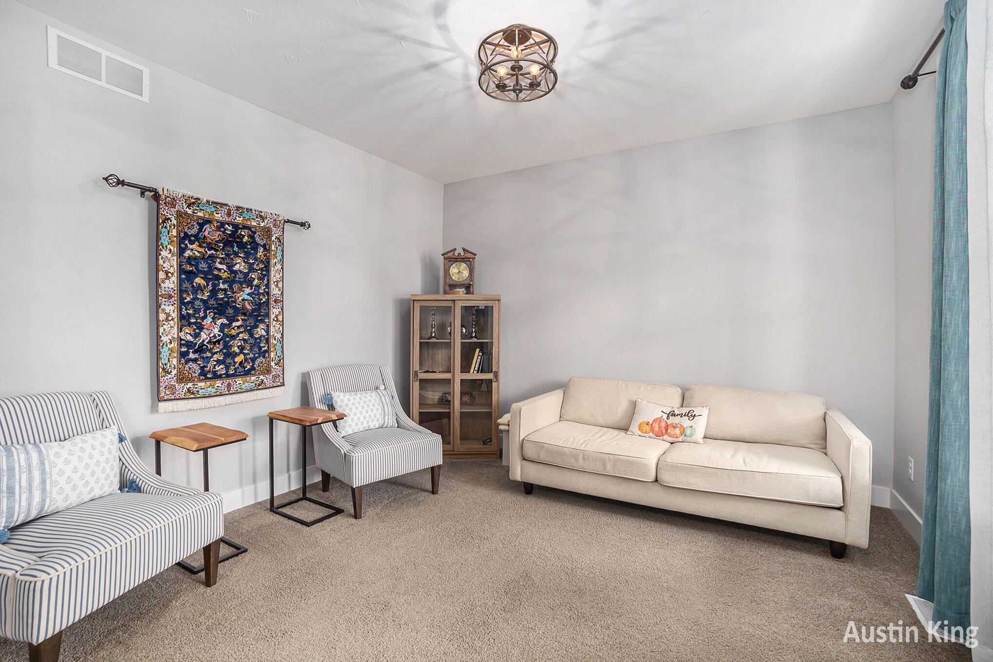 Georgetown Charter Township Ottawa, Michigan 49426, United States, 4 Bedrooms Bedrooms, ,3 BathroomsBathrooms,Residential,Active,124908