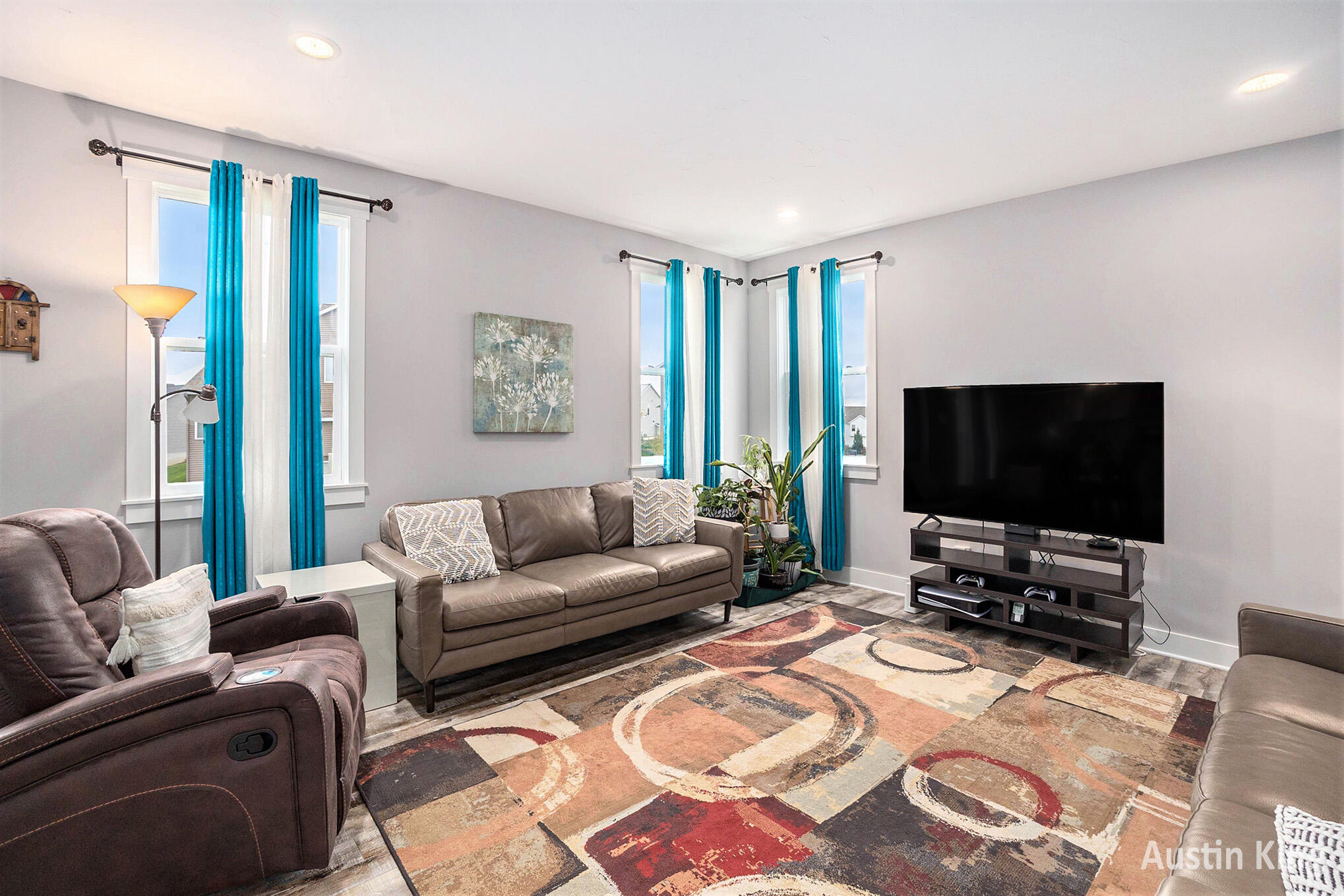 Georgetown Charter Township Ottawa, Michigan 49426, United States, 4 Bedrooms Bedrooms, ,3 BathroomsBathrooms,Residential,Active,124908