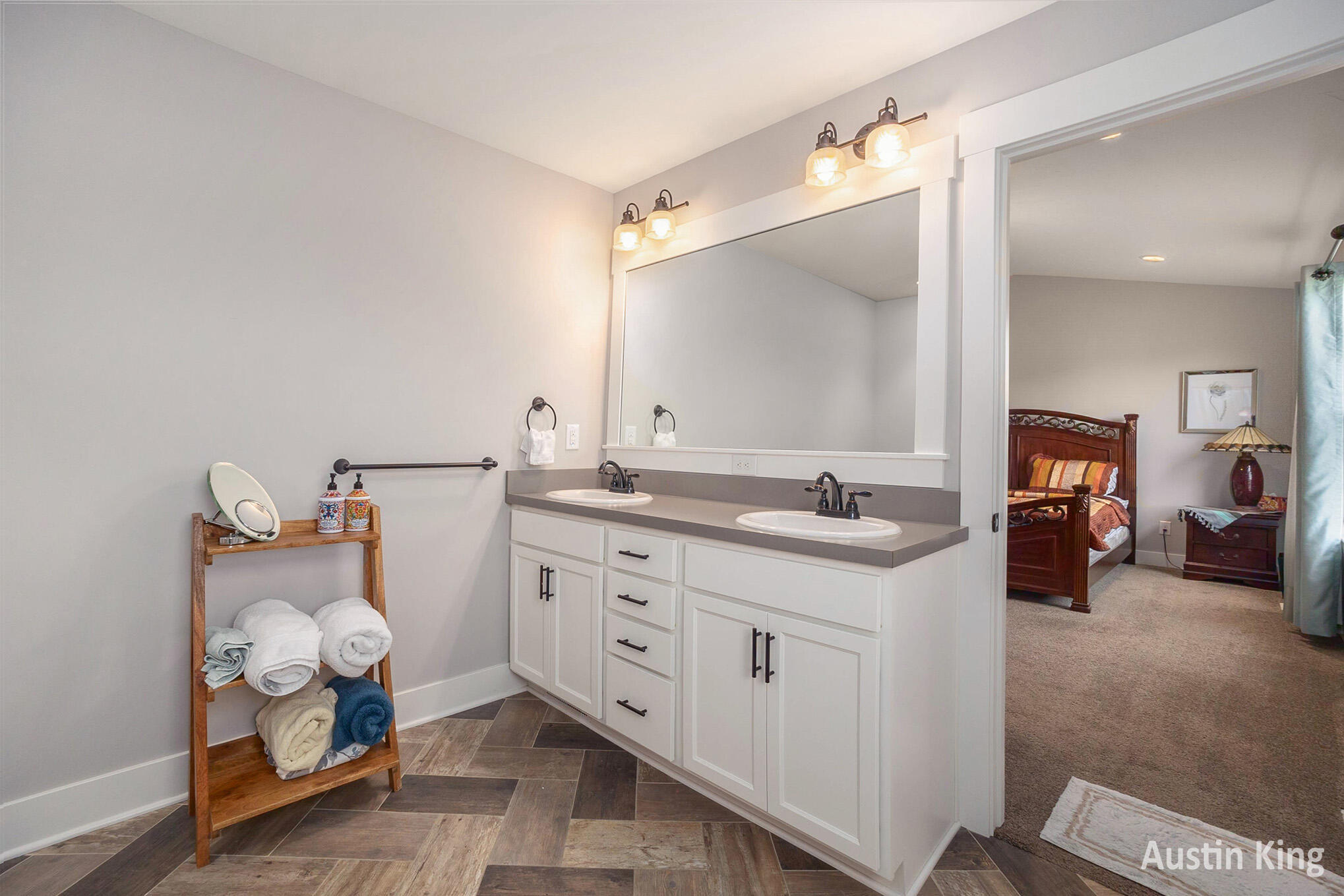 Georgetown Charter Township Ottawa, Michigan 49426, United States, 4 Bedrooms Bedrooms, ,3 BathroomsBathrooms,Residential,Active,124908