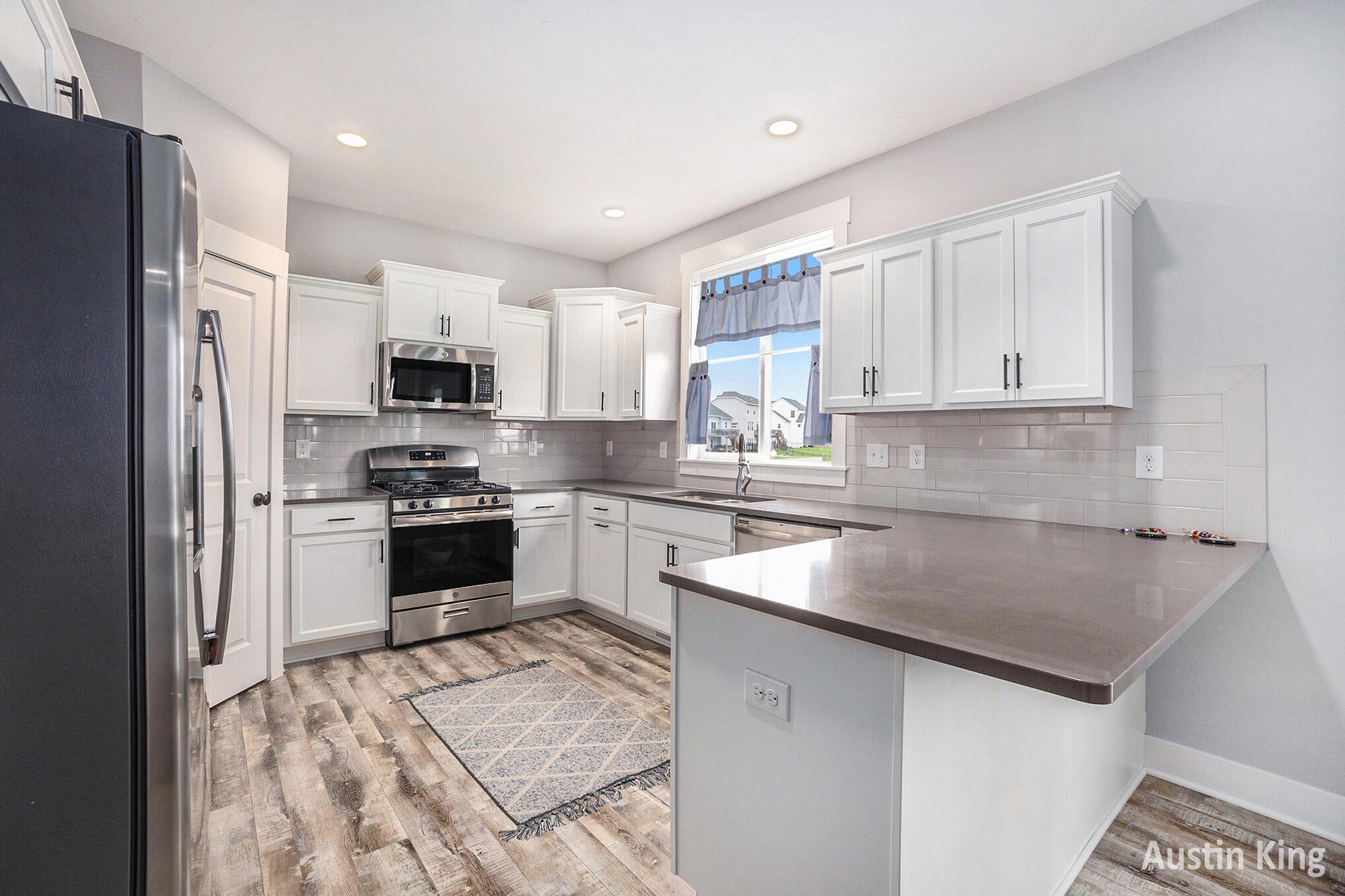 Georgetown Charter Township Ottawa, Michigan 49426, United States, 4 Bedrooms Bedrooms, ,3 BathroomsBathrooms,Residential,Active,124908