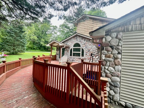 Tiny photo for 1601 Niles Buchanan Road, Niles Township, MI 49120 (MLS # 69026045941)