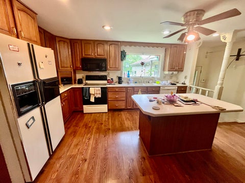 Tiny photo for 1601 Niles Buchanan Road, Niles Township, MI 49120 (MLS # 69026045941)
