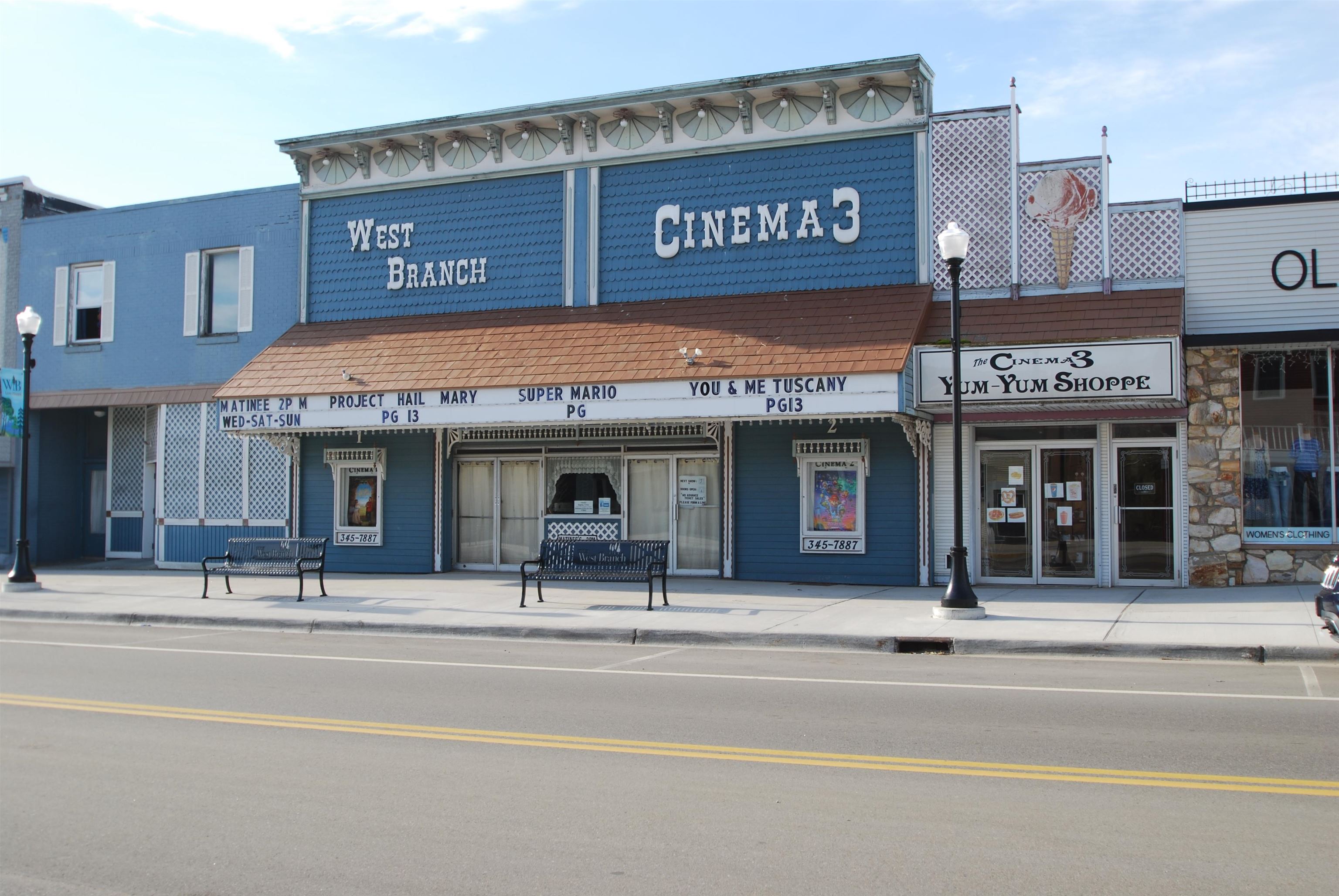 210 W Houghton Avenue