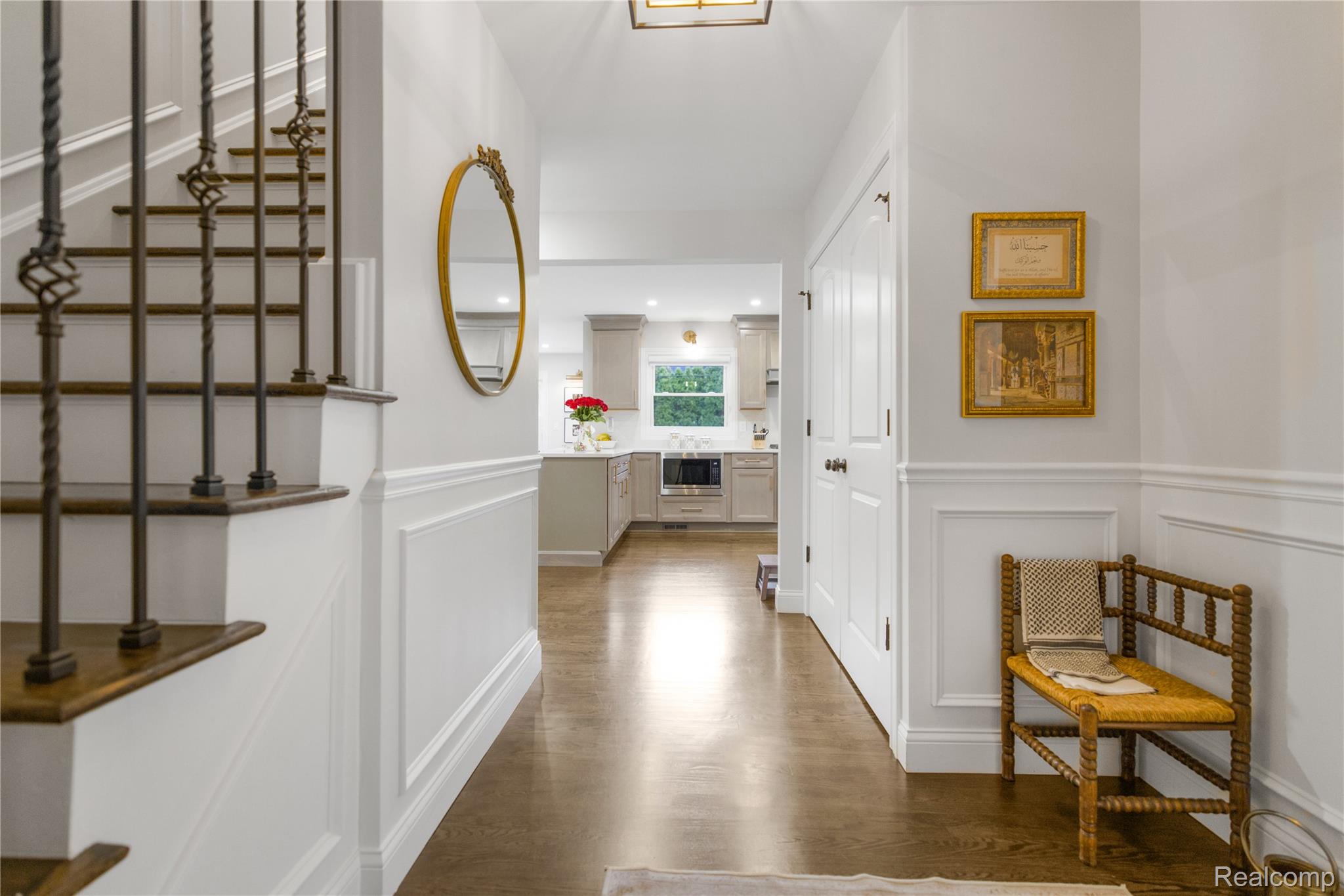 7005 Cathedral Drive