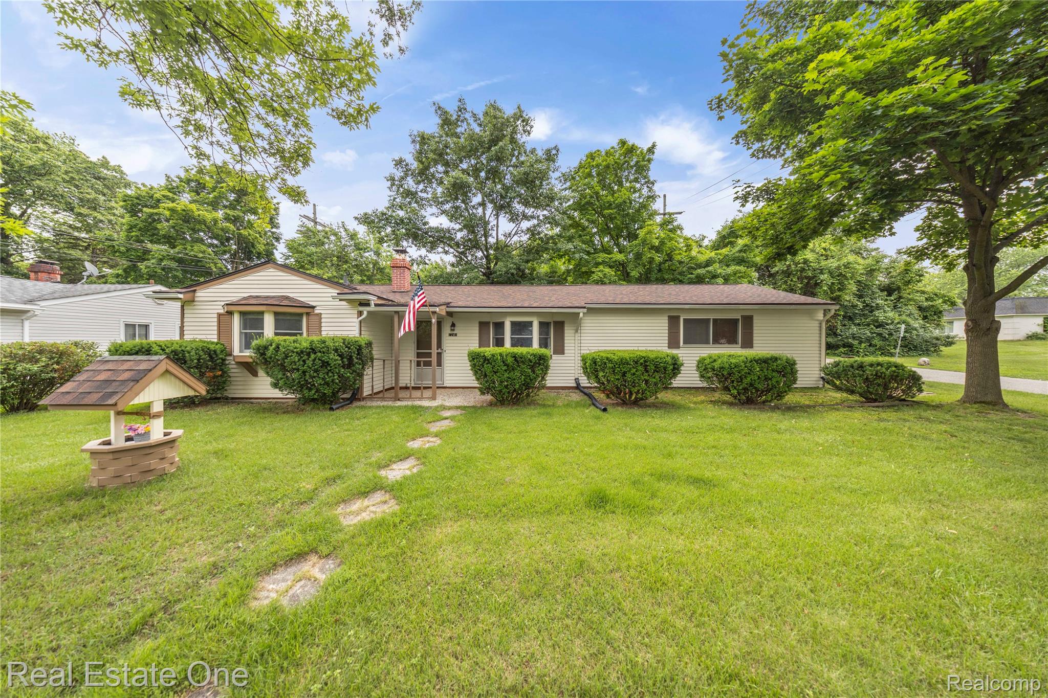 7241 Richardson Road