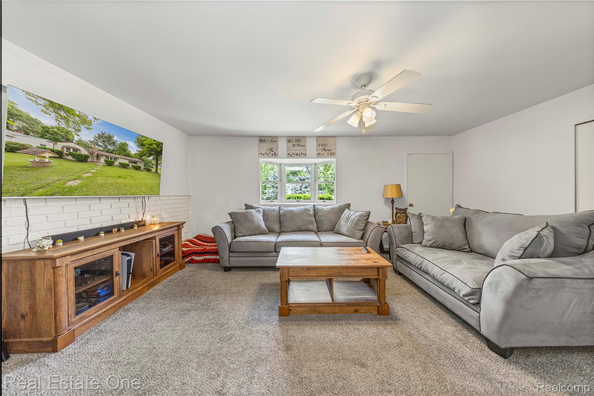 7241 Richardson Road