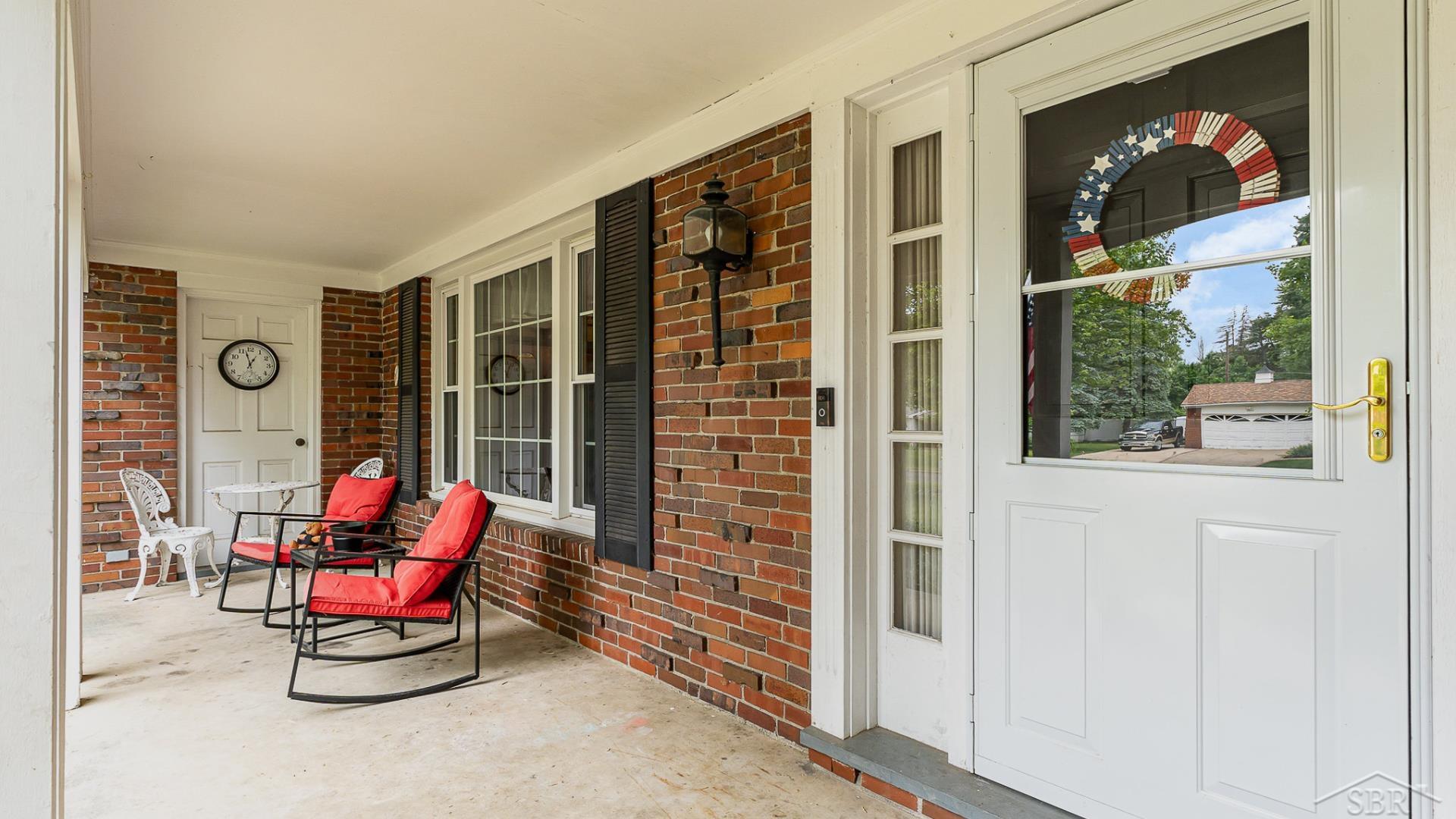 4561 Ashland Drive