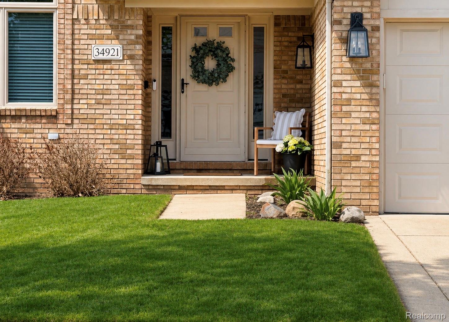 34921 Eberlein Drive