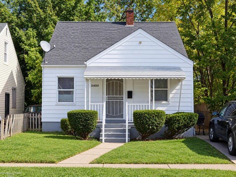 Photo of 11400 Grandmont Avenue, Detroit City, MI 48227 (MLS # 58050224286)