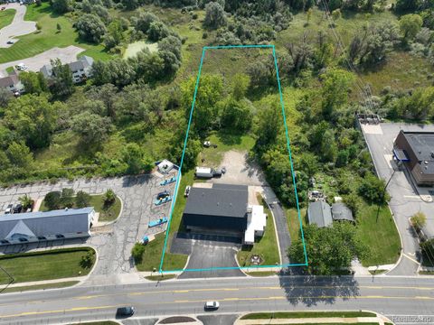 1066 E M 36 Pinckney Village MI 48169