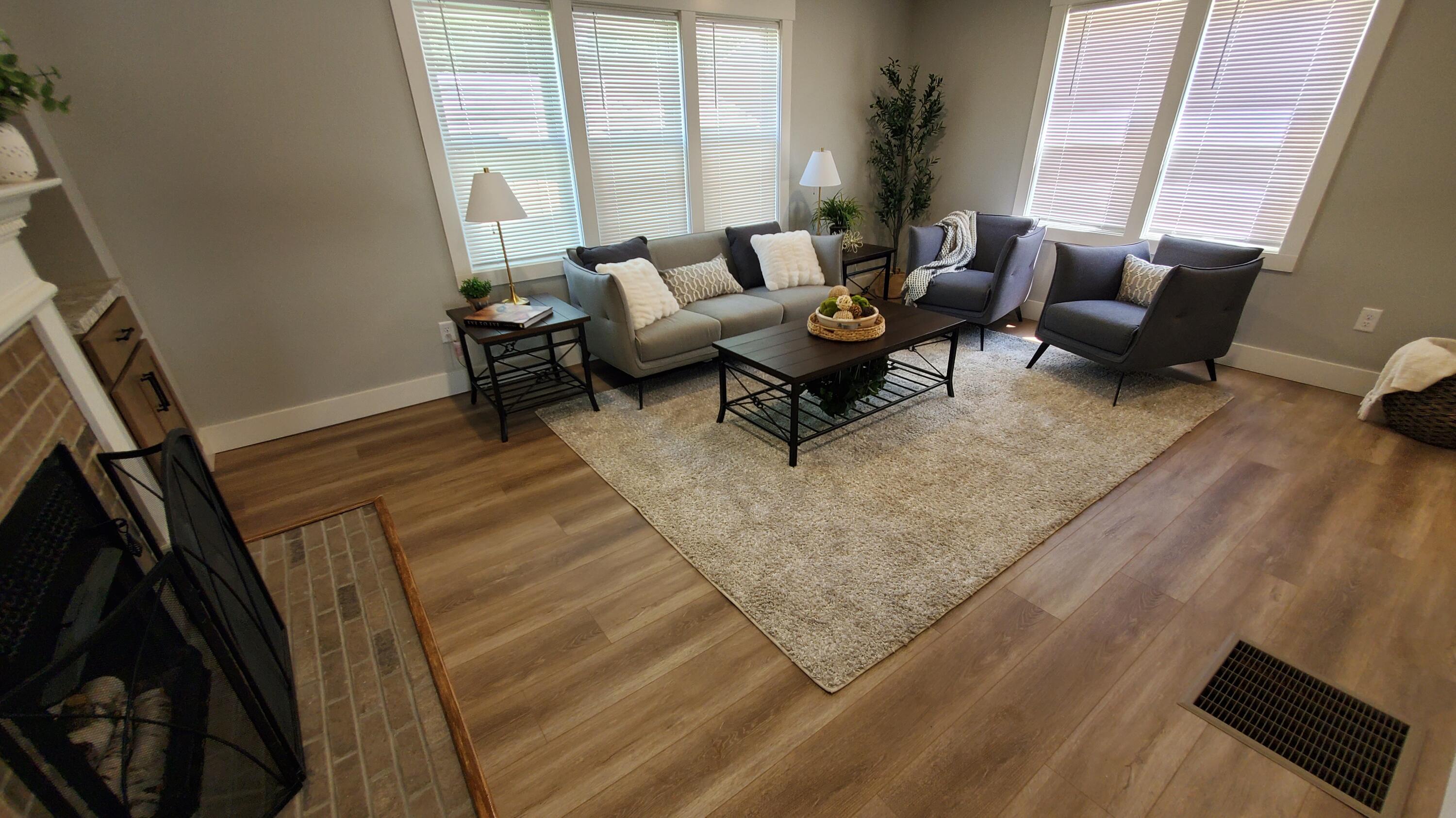 1350 Buffalo Avenue NE