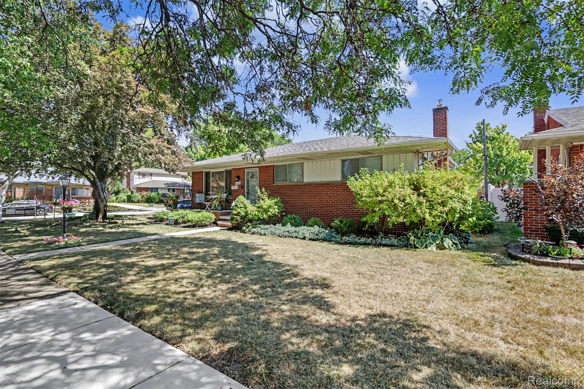 7292 Fairwood Drive