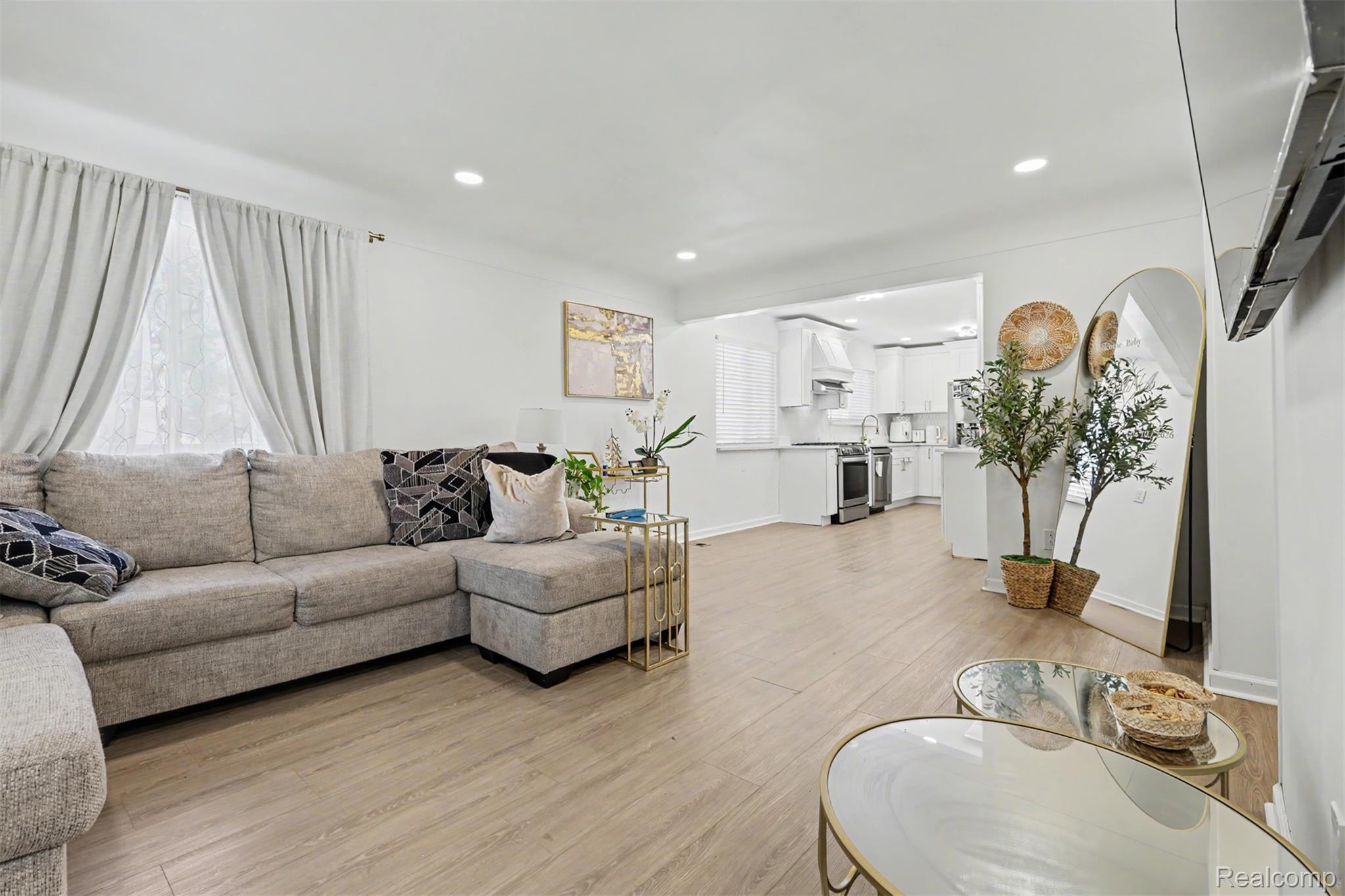 7292 Fairwood Drive
