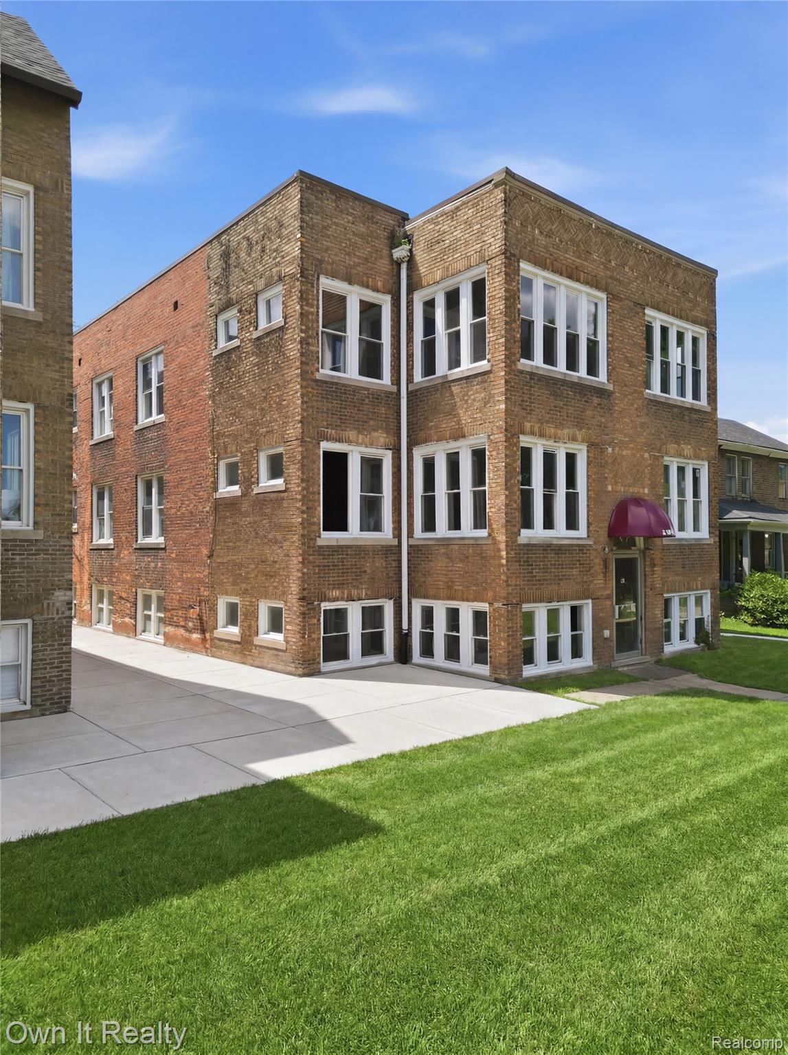 1300 Porter Street