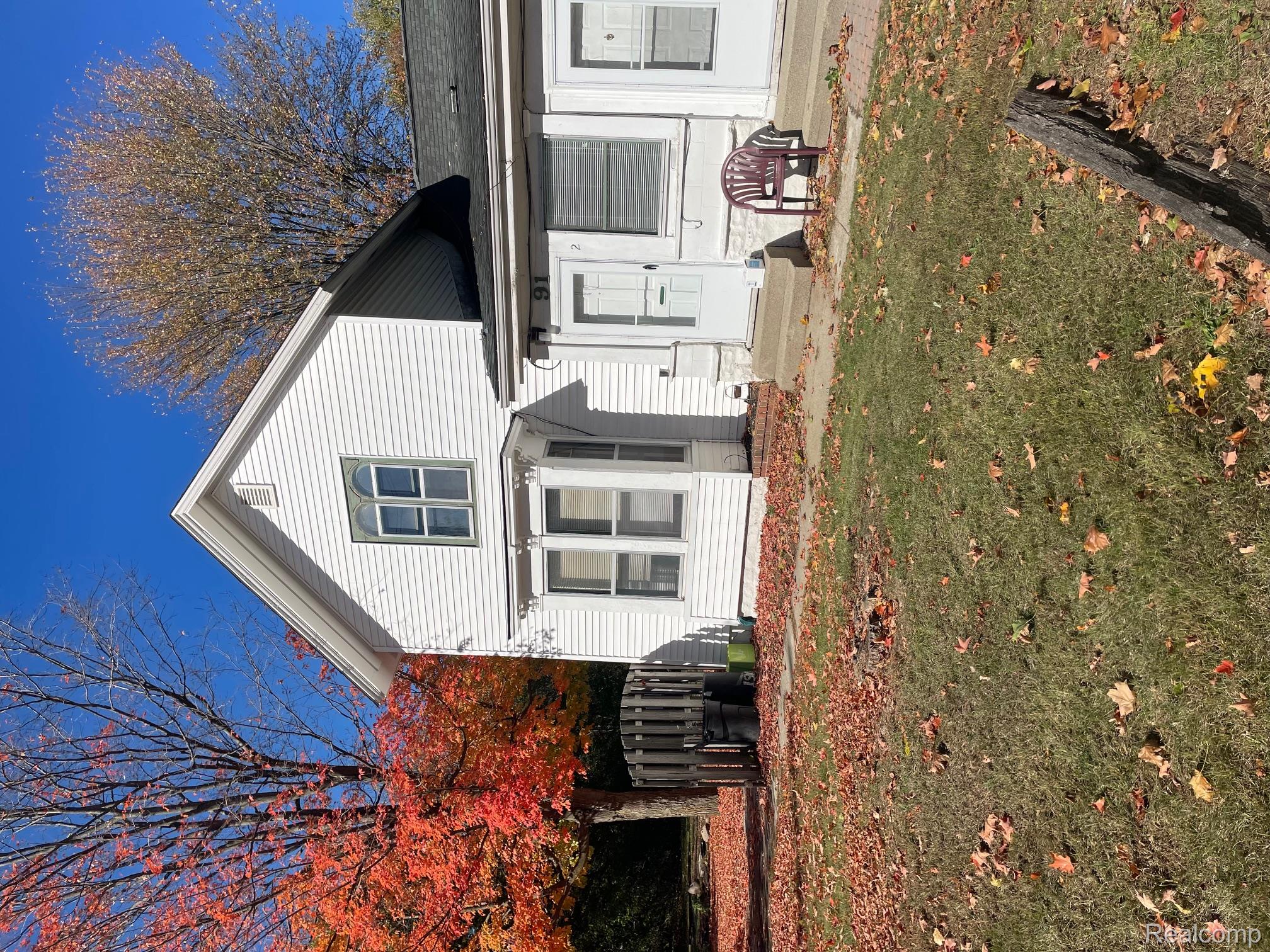 Oxford Village, Michigan 48371, United States, 1 Bedroom Bedrooms, ,1 BathroomBathrooms,Residential,Active,230529